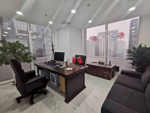 国贸CBD富尔大厦 免中介费，精装修带家具，西南朝向采光好，办公楼贴心出租
